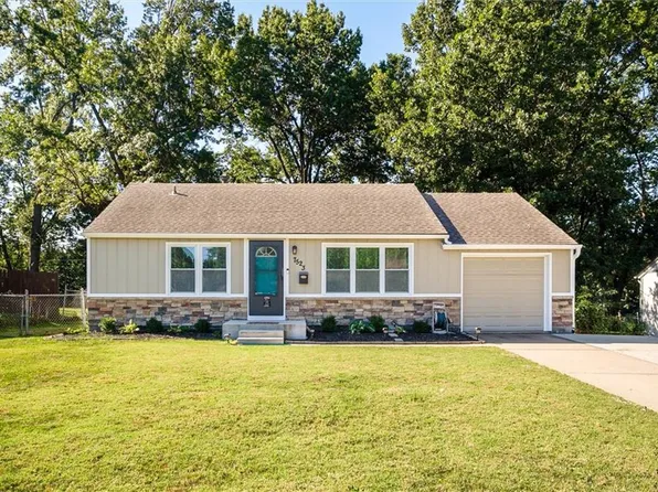7523 W 65th St, Overland Park, KS 66202