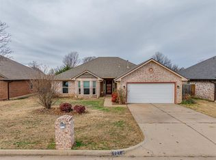 921 Westbury Ter, Yukon, OK 73099