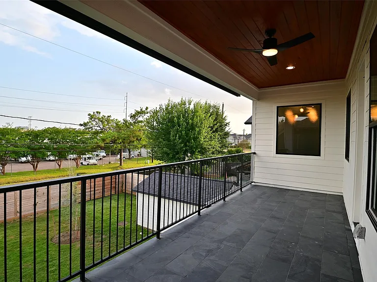 1733 Du Barry Ln — Photo 45