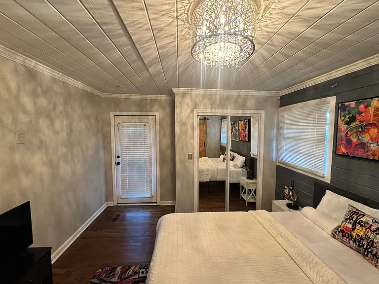 756 Patricia Dr — Photo 39