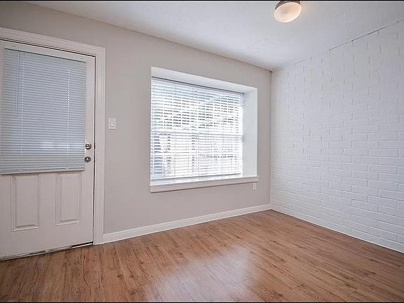 5th image of 15205 Buckle Ln #5205