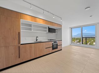 5058 Joyce St #1402, Vancouver, BC V5R4G6