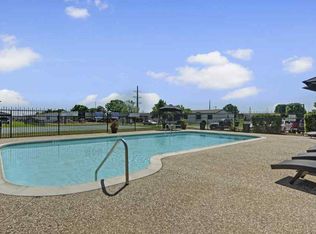 The Crossing (TX), Wilmer, TX 75172