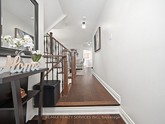 2nd image of 47 Newark Way