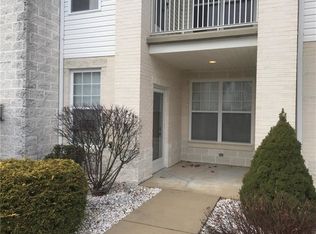 242 Adams Pointe Blvd UNIT 9, Mars, PA 16046