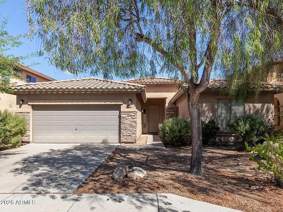 2310 W Spur Dr