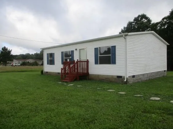 196 Pioneer Dr, Hohenwald, TN 38462