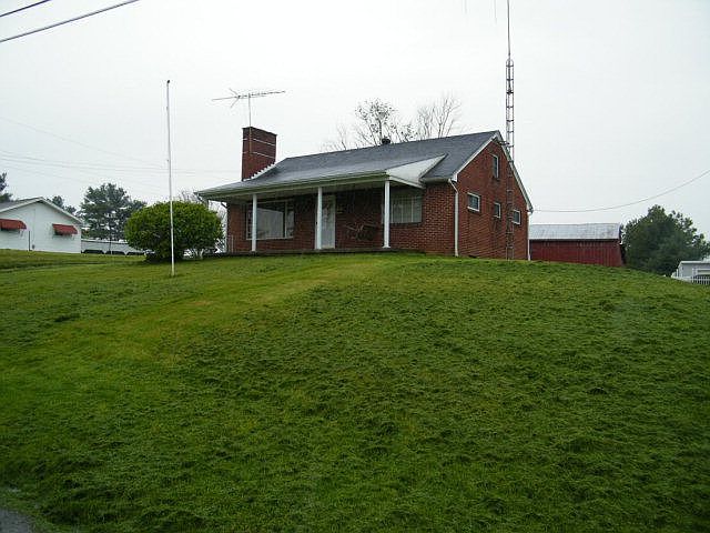 1st image of 1574 Lincoln Pike