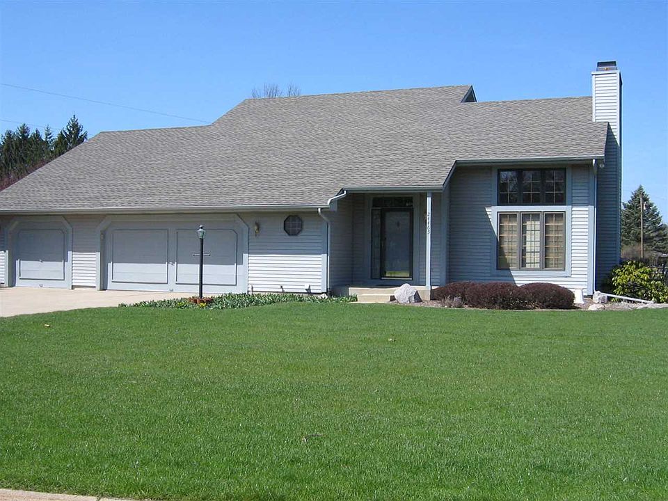 1st image of 24465 Gerencser Dr