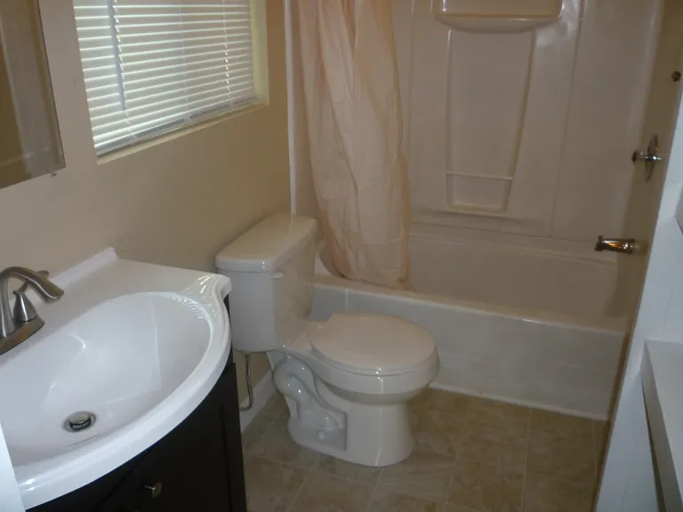 1151 Arcadian Ave — Photo 4