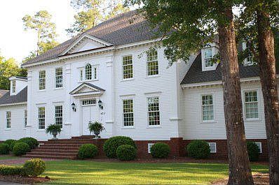 1st image of 4211 Louis Dr