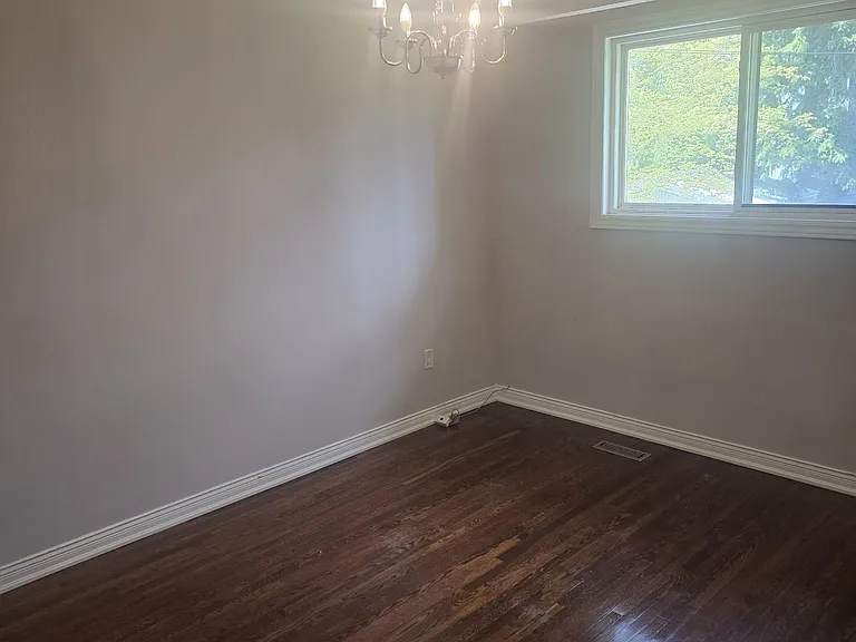 1178 Kipling Ave — Photo 5