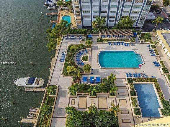 4th image of 5600 Collins Ave APT 7H