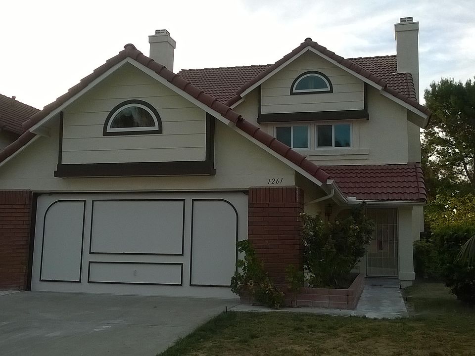 1st image of 1261 Stratford Ct
