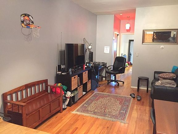 3rd image of 200 W 88th St APT 4D