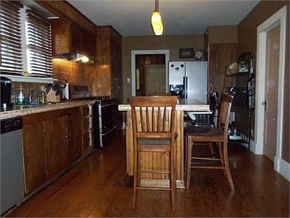 5th image of 290 Palm Ave