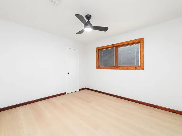 11411 Ash Creek Dr — Photo 17