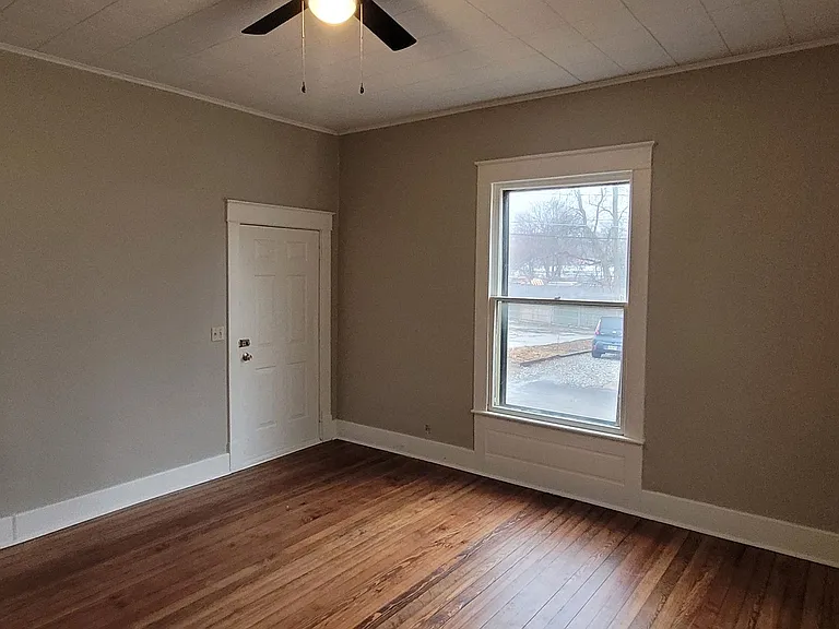 1009 Otto Ct — Photo 3