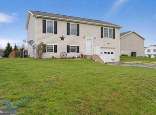 74 Virgo Ln, Martinsburg, WV 25404