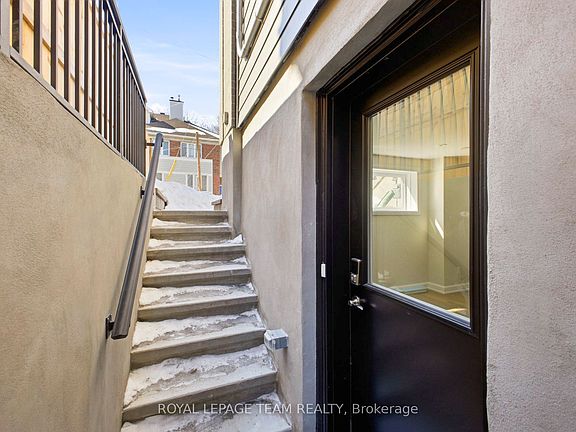 4th image of 7 Gwynne Ave #B