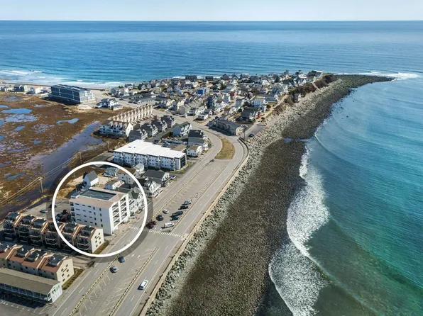 465 Ocean Boulevard #202, Hampton, NH 03842