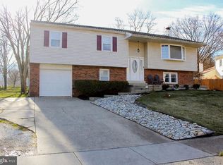 227 Hyde Park Pl, Yardley, PA 19067