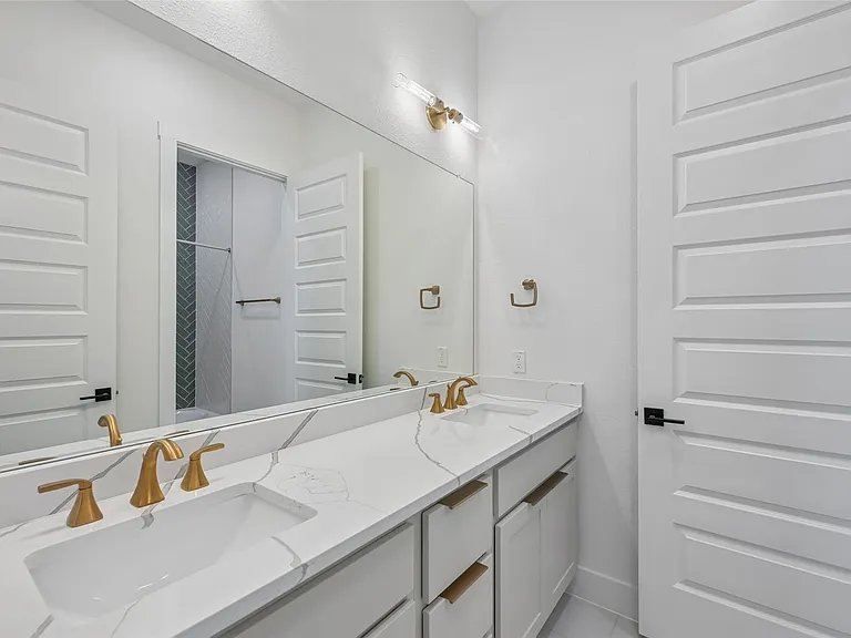 4908 Turquesa Dr — Photo 22