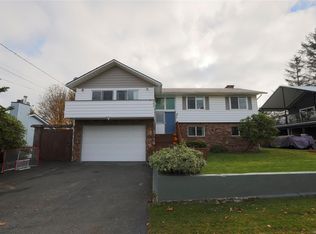 363 Englewood Dr, Pt McNeill, BC V0N2R0