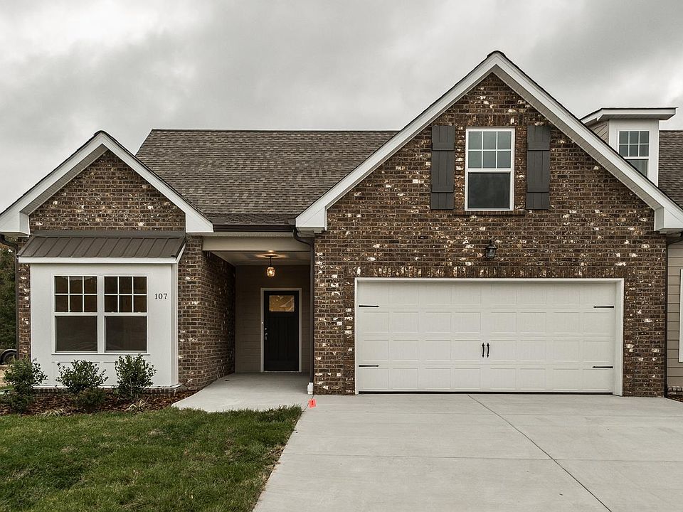 1st image of 107 Brook Ct #107