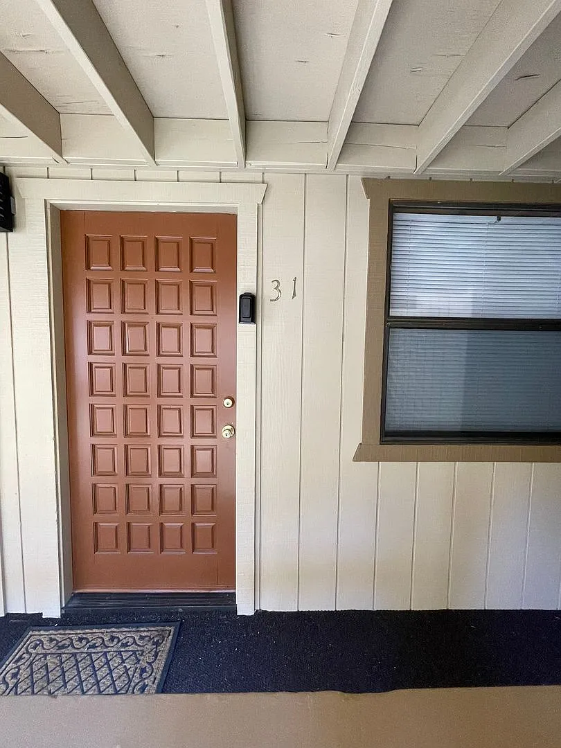 One Bedroom Condo — Photo 2