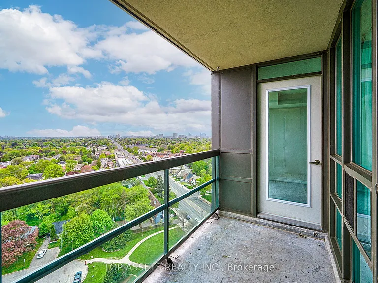 509 Beecroft Rd #1908 — Photo 31