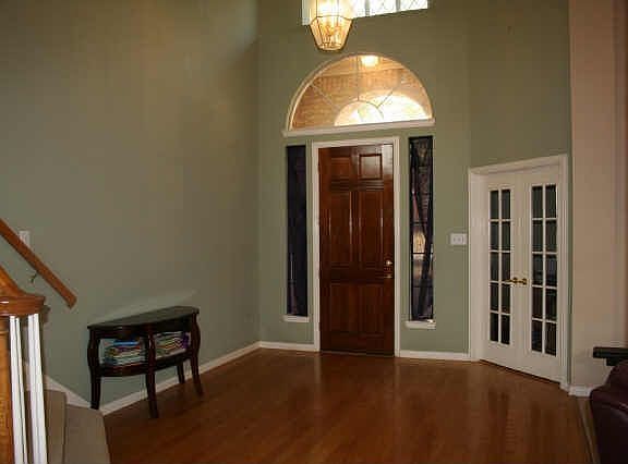 3rd image of 3605 Sandhurst Dr