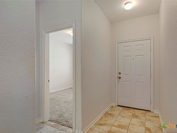 5th image of 8949 Elizabeth Park