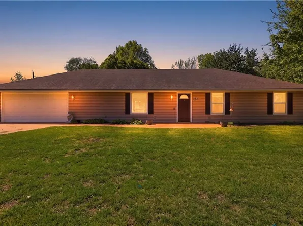 103 W Locust St, Archie, MO 64725