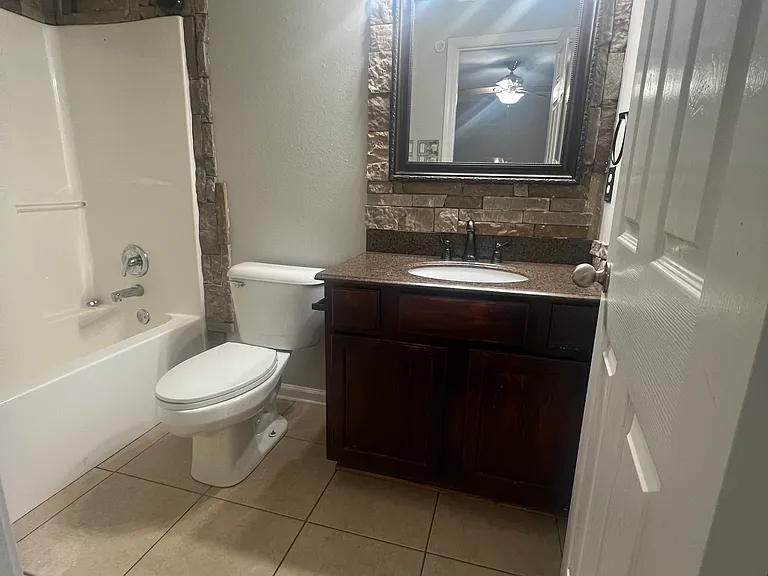 3420 Antietam Dr — Photo 9