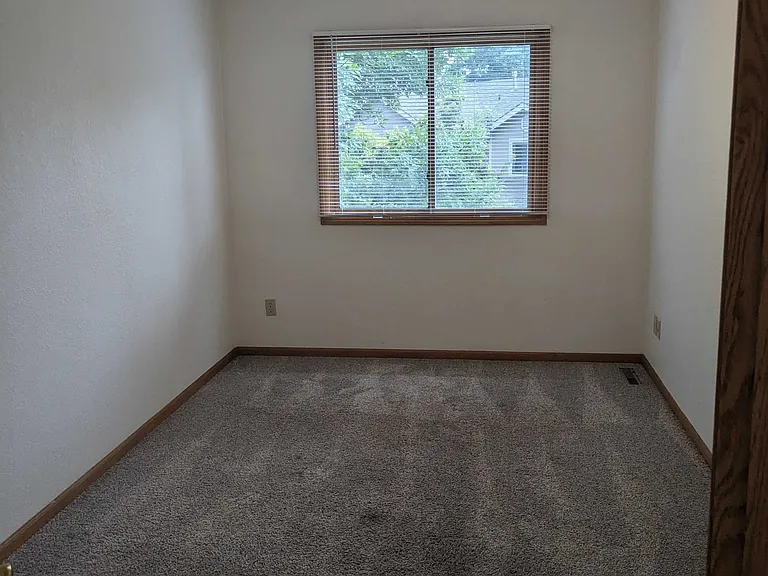 1621 Underhill Dr #3 — Photo 4