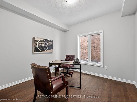 4th image of 72 Ridge Gate Cres