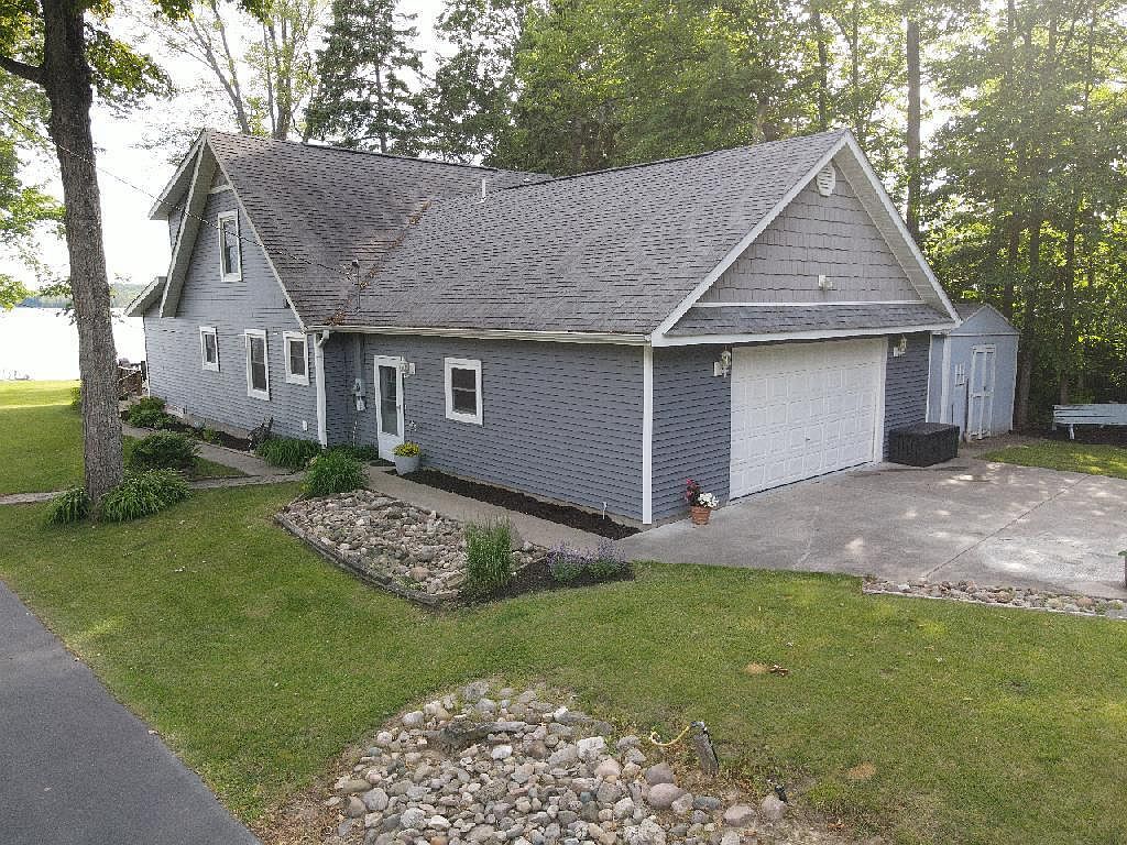 14935 Maple St, Posen, MI 49776 Zillow