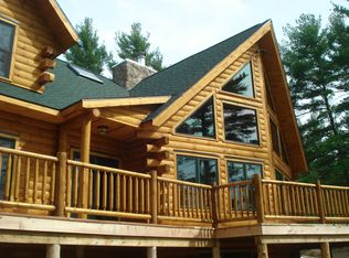 9 Valley Rd, Jay, NY 12941