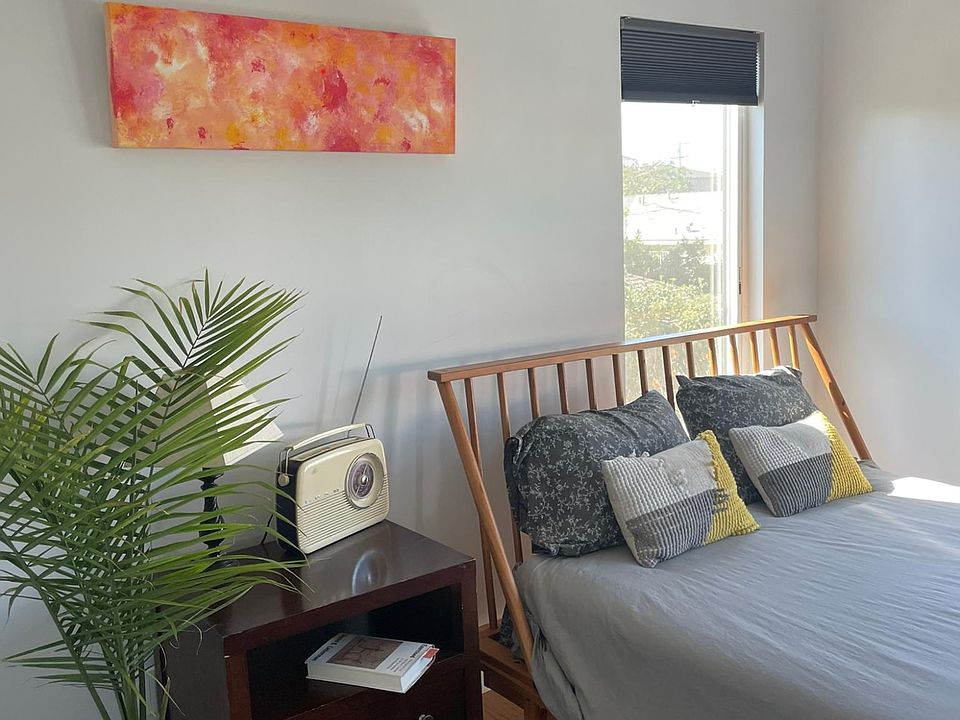 1st image of 4255 Lyceum Ave #1/2