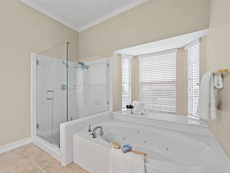 2923 Zachary Bend Ln — Photo 19