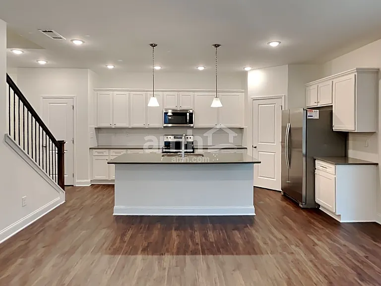 5292 Blue Mountain Dr — Photo 6