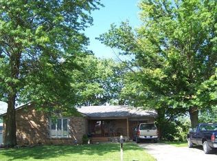 137 Lowry Ln, Wilmore, KY 40390