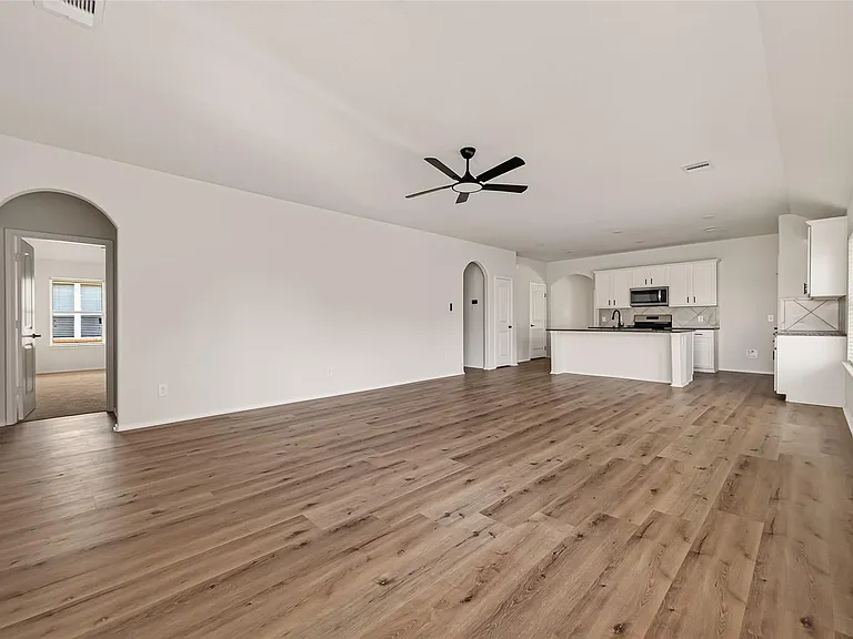 3314 Karleigh Way — Photo 9