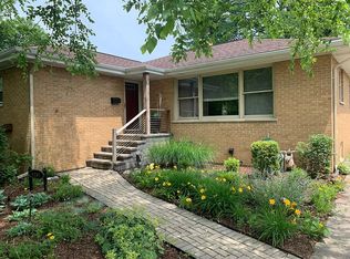 9231 Newcastle Ave, Morton Grove, IL 60053