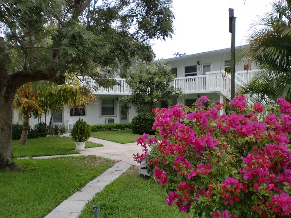 1st image of 514 S C St APT 11