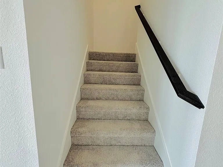 2126 Mosaic Valley Ct — Photo 24