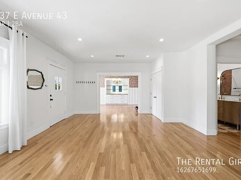 137 E Avenue 43 — Photo 6