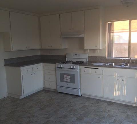 3rd image of 6944 Heron St
