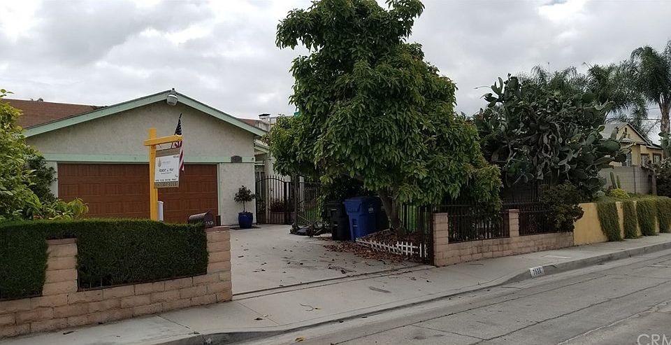 1st image of 7628 Bradwell Ave